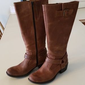 BOC Boots